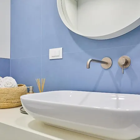 Hedera Estate Hedera 1 *