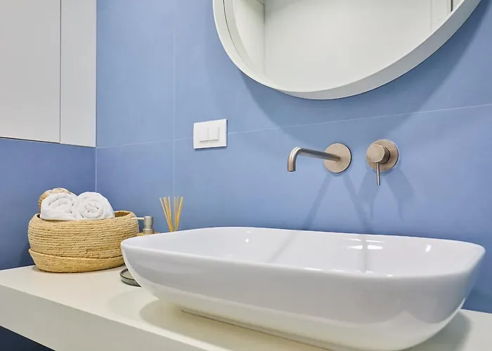 Hedera Estate Hedera 1 *